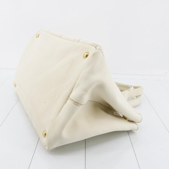 Prada Canapa Beige - Picture 6 of 17